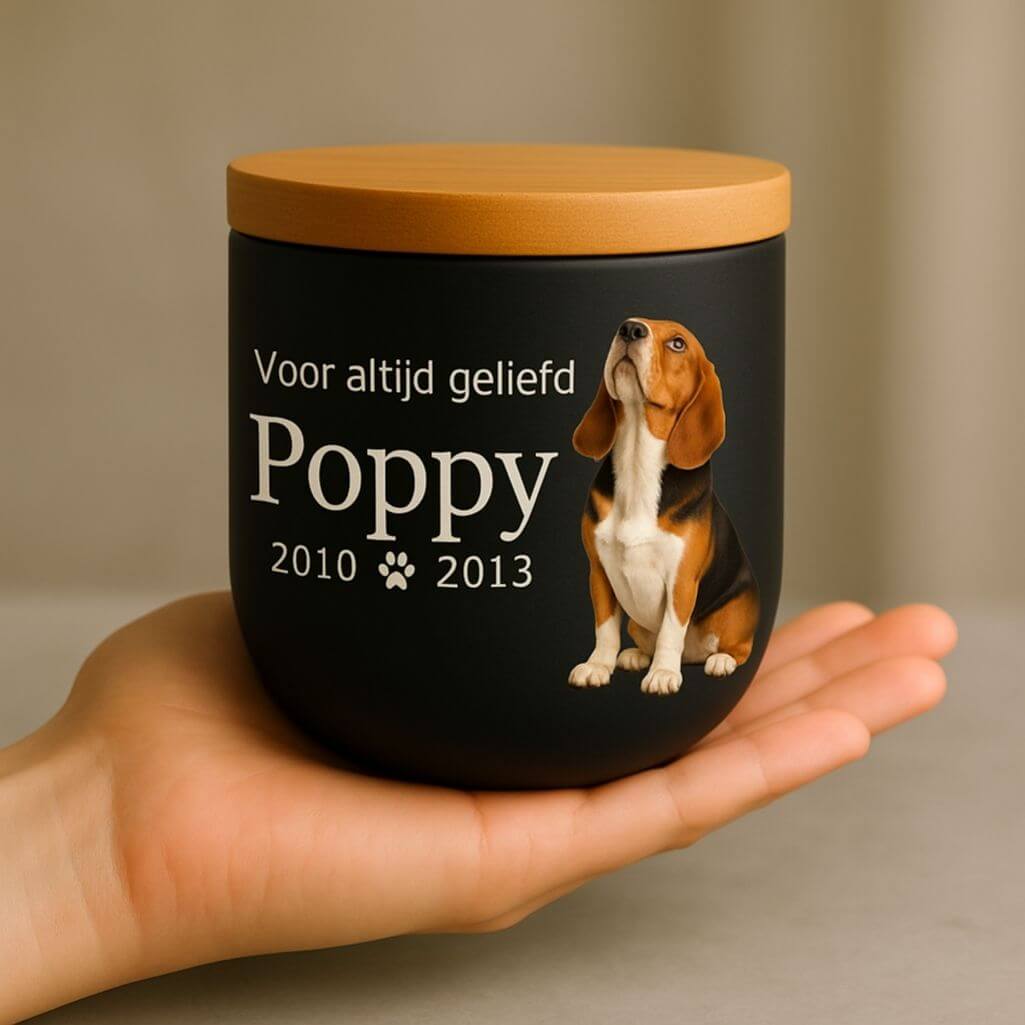 Gepersonaliseerde hondenurn van keramiek voor asbewaring - met foto, naam, data en eerbetoon