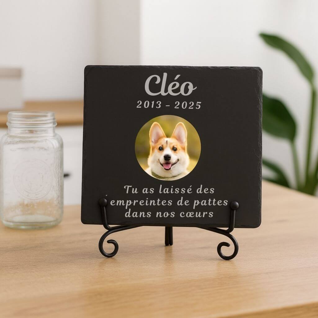 Pierre commémorative chien carrée personnalisée – Plaque souvenir en ardoise chien avec photo, nom gravé, dates & message